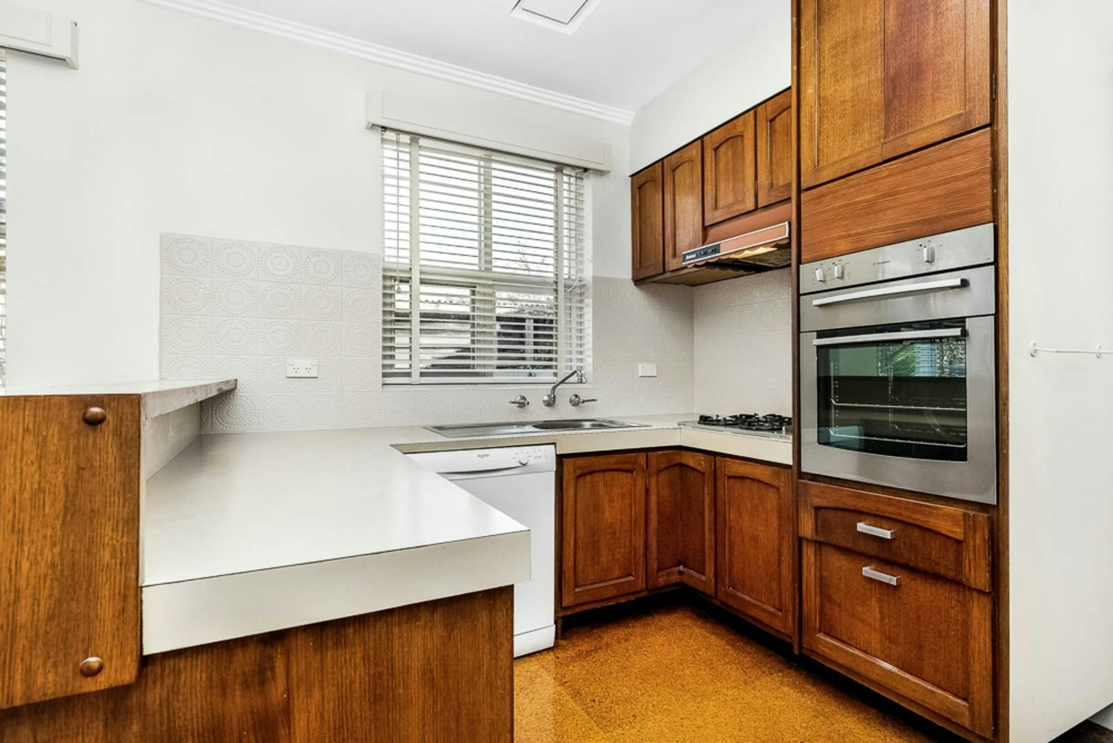 4 Huntley Road, Bentleigh, VIC