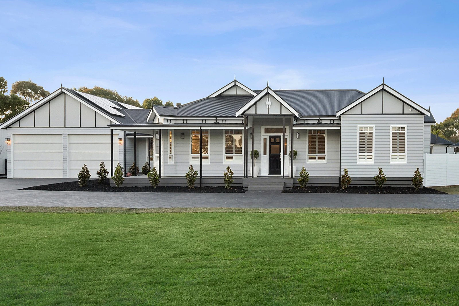 4 Bailey Place, Mornington, VIC