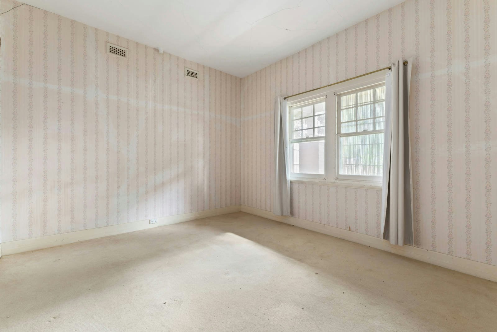 17 Violet Grove, Hawthorn, VIC