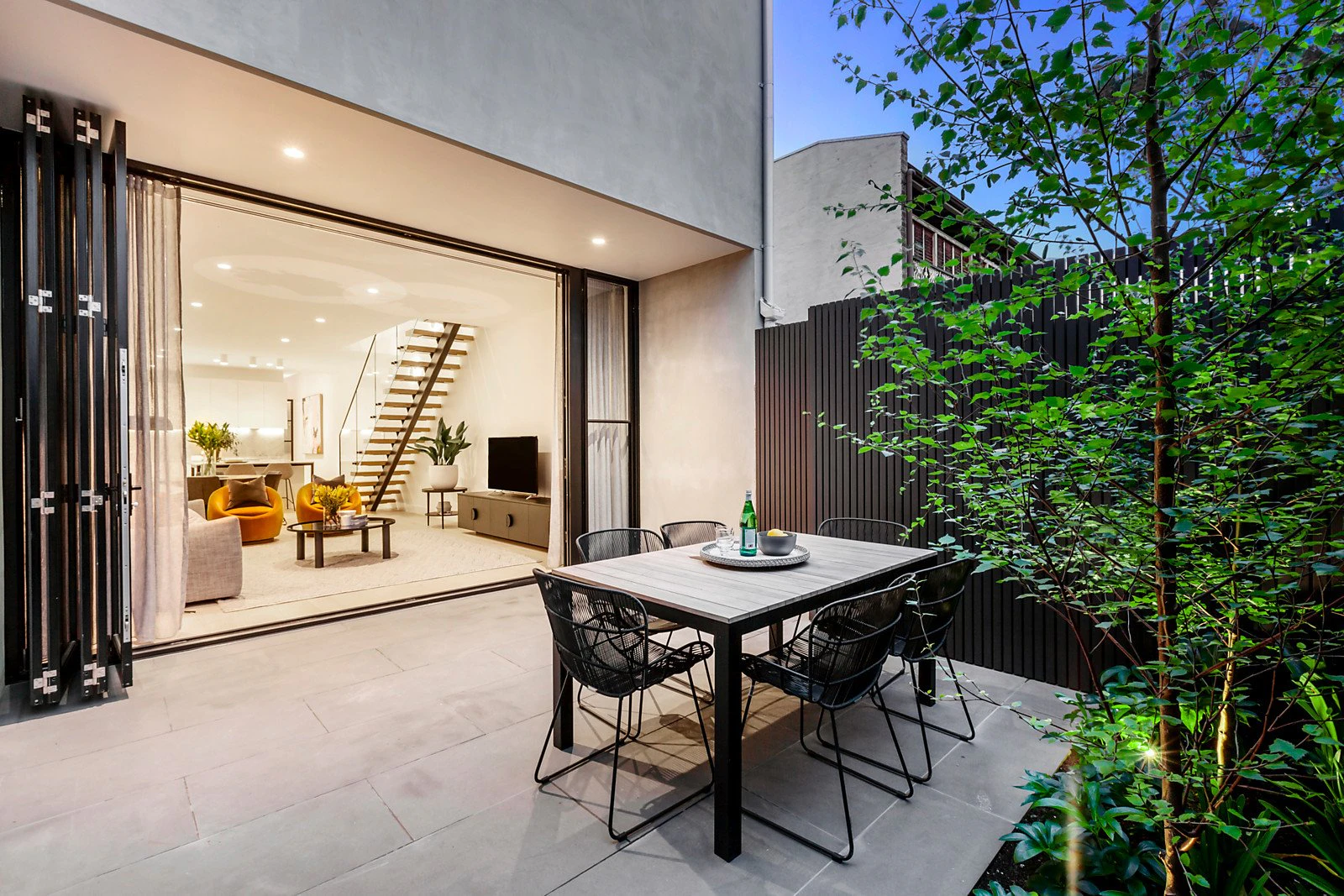 107 Graham Street, Albert Park, VIC