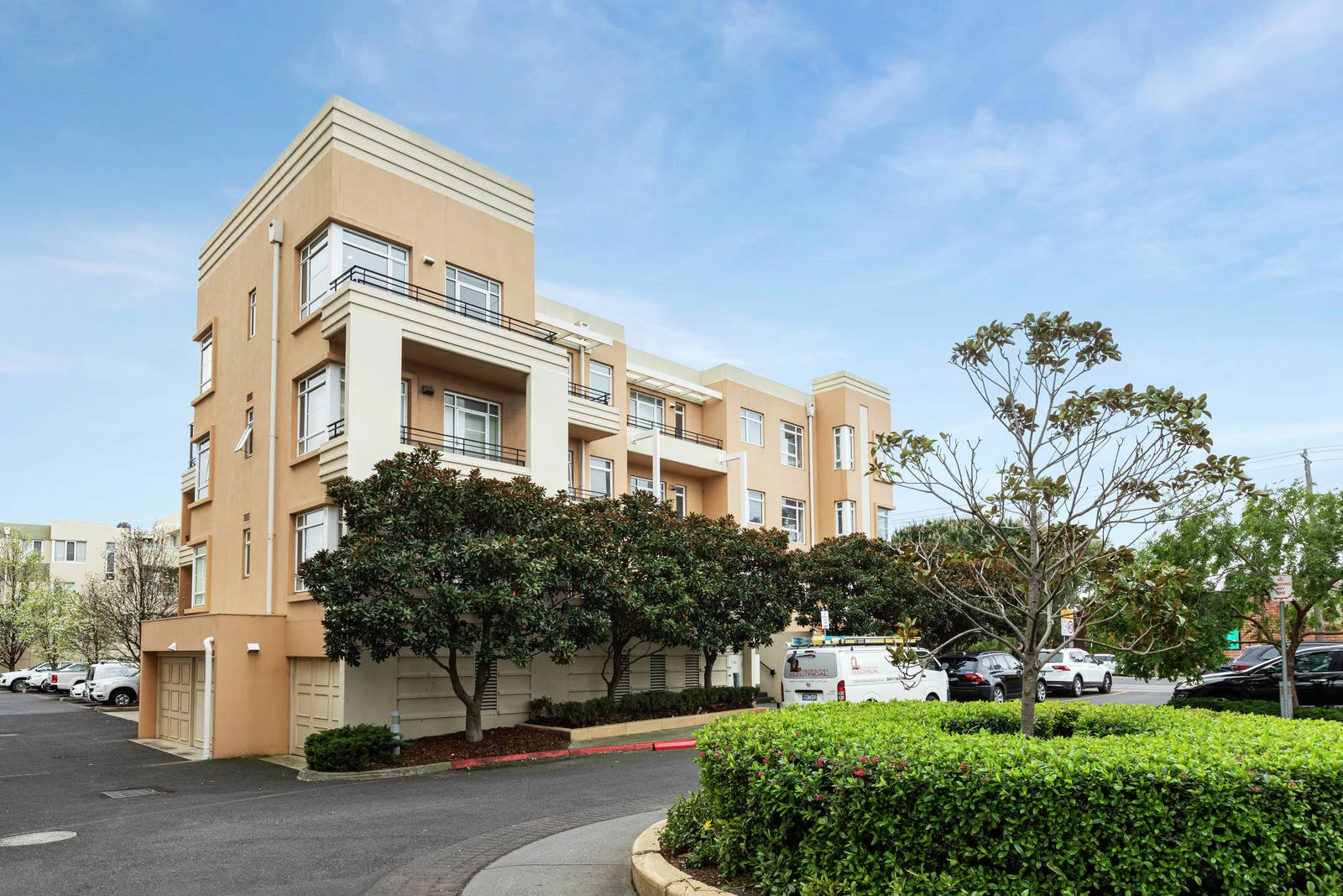 11/2 Seisman Place, Port Melbourne, VIC