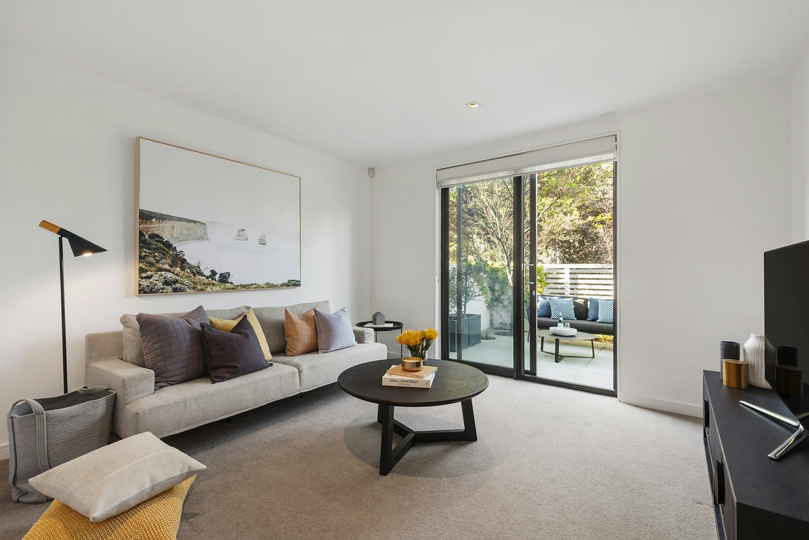 36 Graham Street, Albert Park, VIC