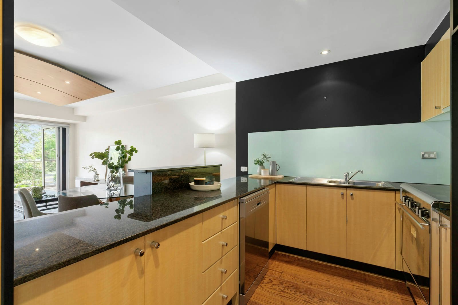 1/184 Albert Road, South Melbourne, VIC