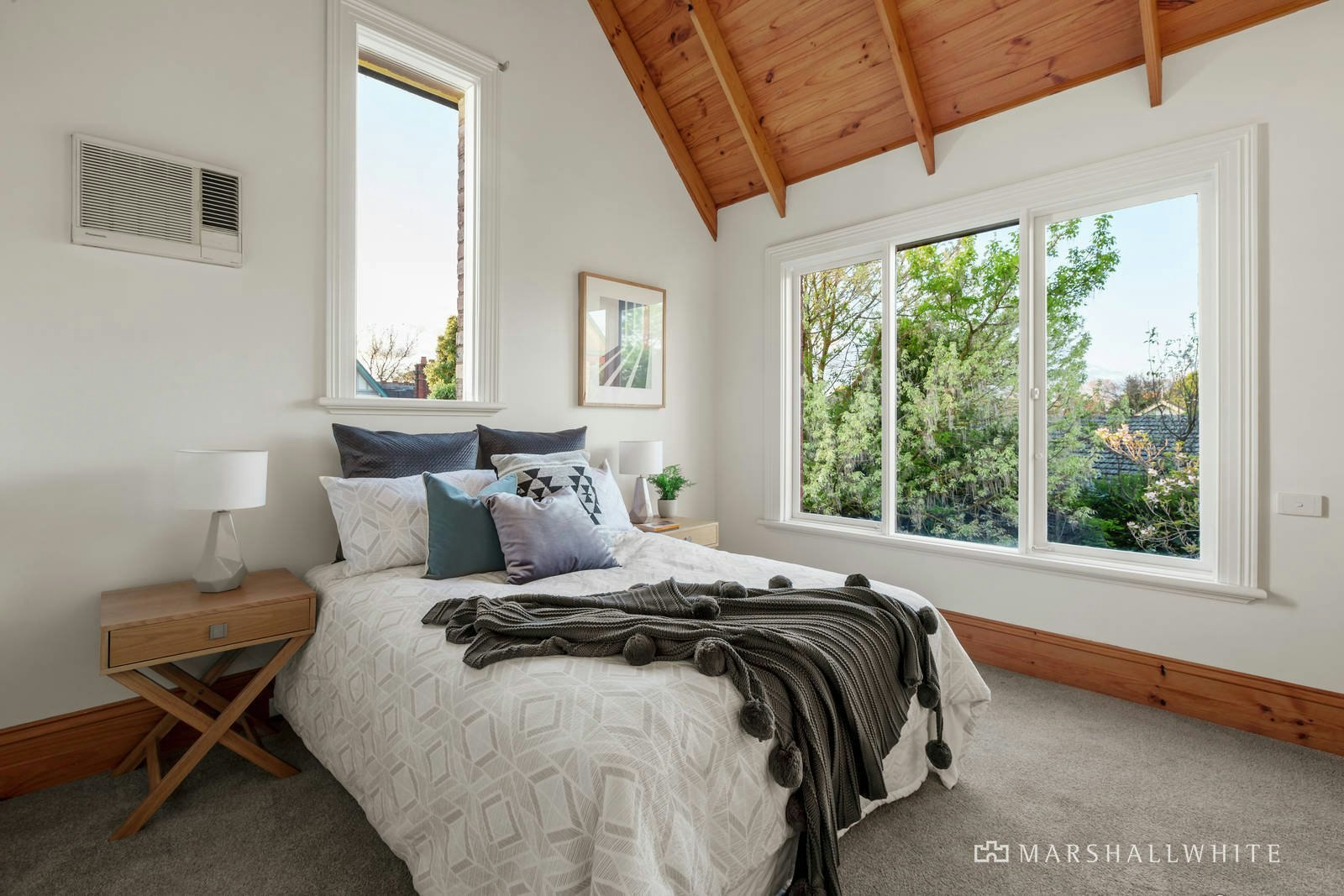 24 Kasouka Road, Camberwell, VIC