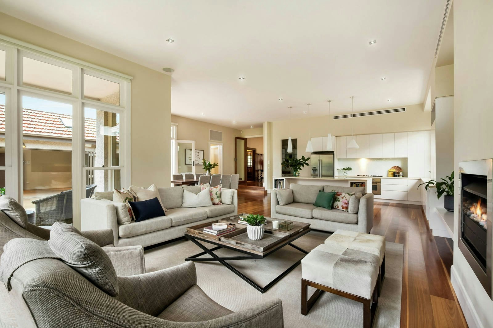 25 Belson Street, Malvern East, VIC