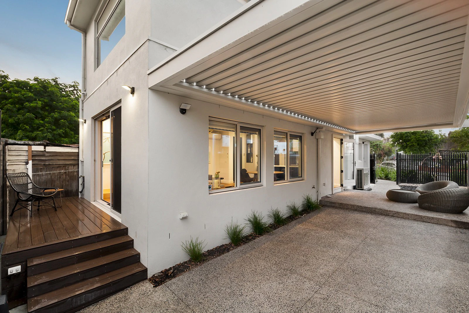 2 Southward Avenue, Port Melbourne, VIC