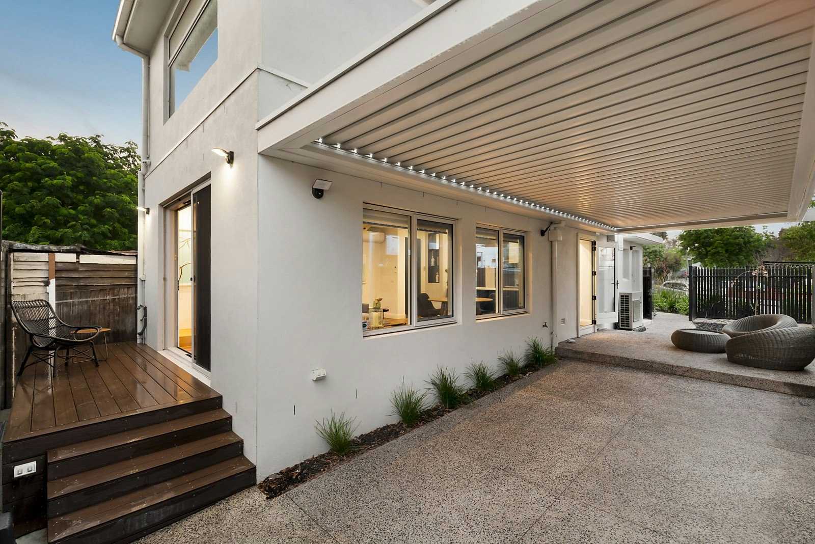 2 Southward Avenue, Port Melbourne, VIC