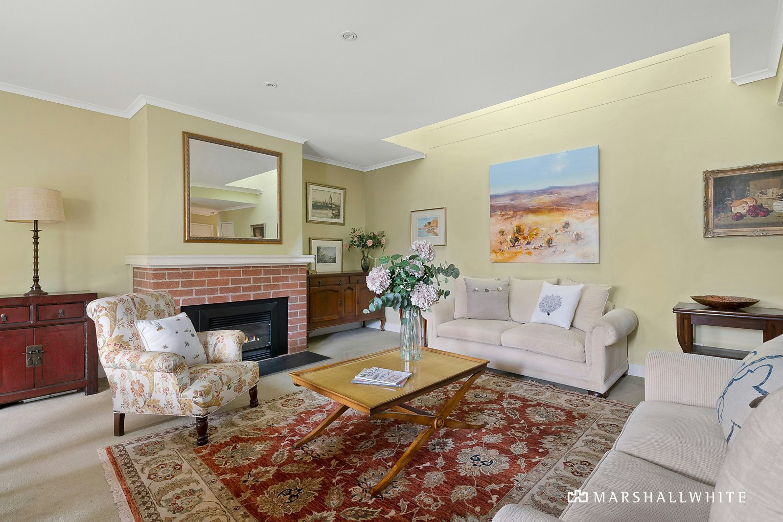 8 Ellesmore Court, Kew, VIC