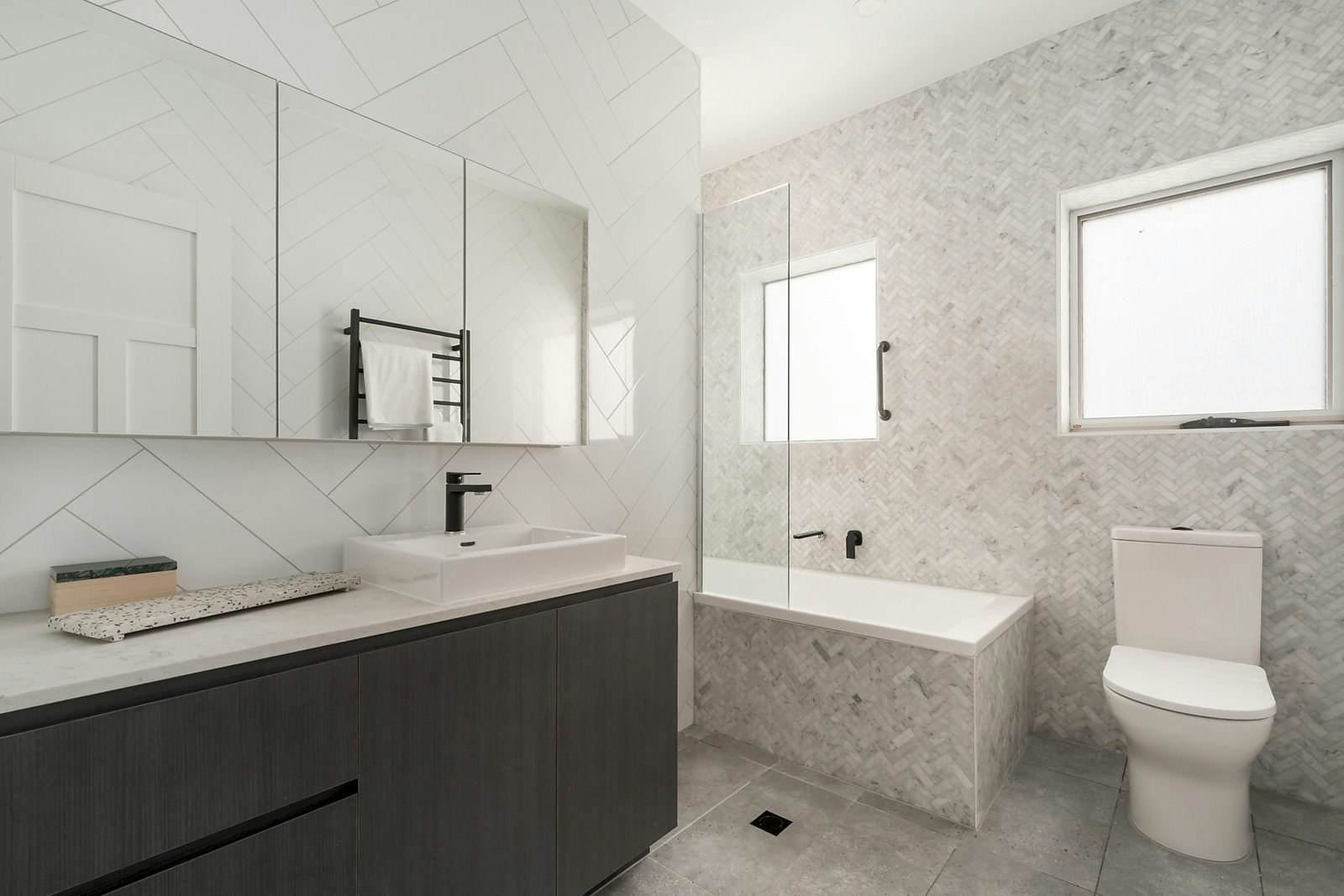 2 Southward Avenue, Port Melbourne, VIC