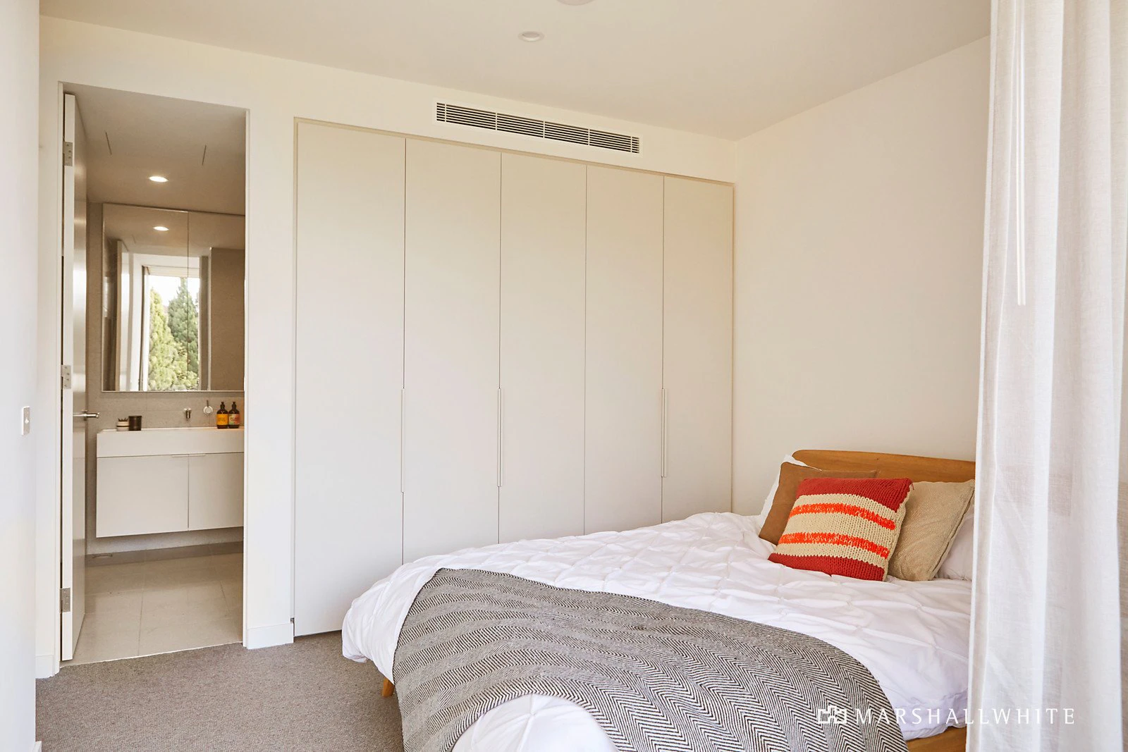 203/11 Jackson Street, St Kilda, VIC