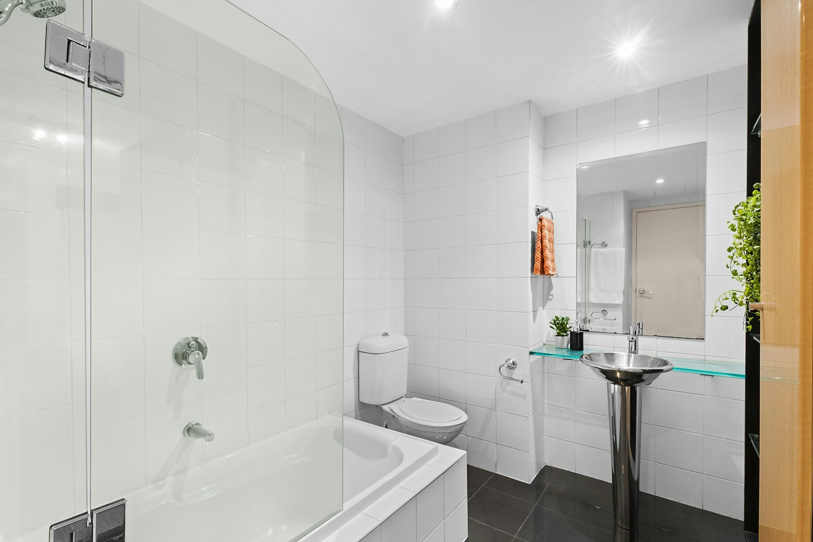 1/184 Albert Road, South Melbourne, VIC