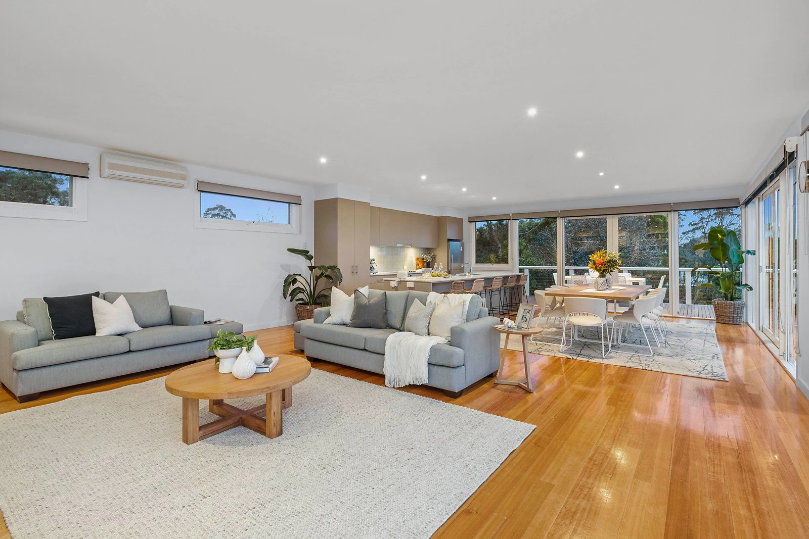 8 Seawind Road, Balnarring Beach, VIC