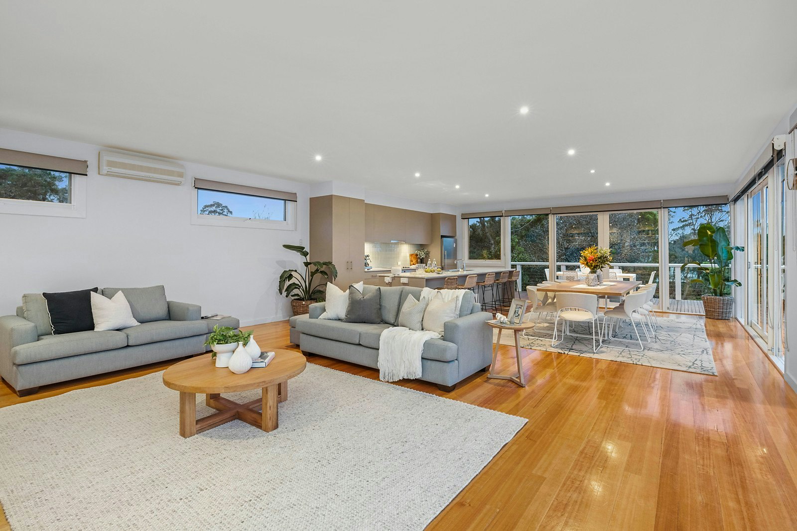 8 Seawind Road, Balnarring Beach, VIC