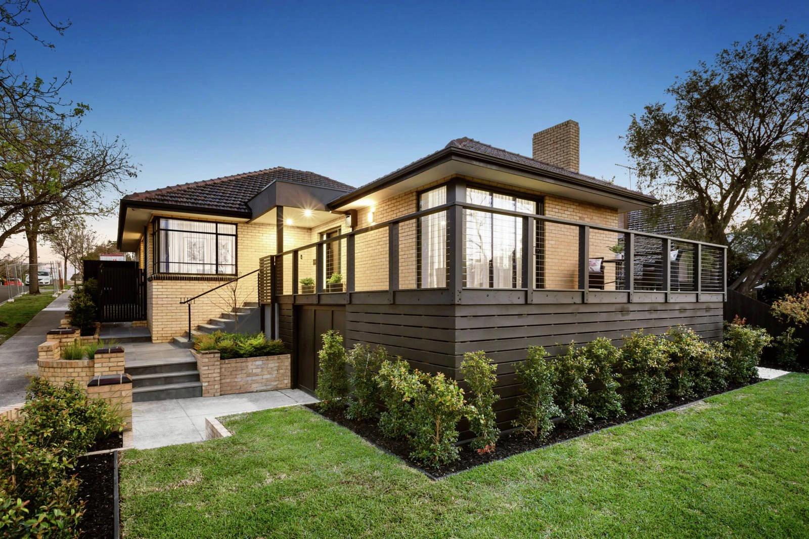 2 Camino Terrace, Malvern East, VIC