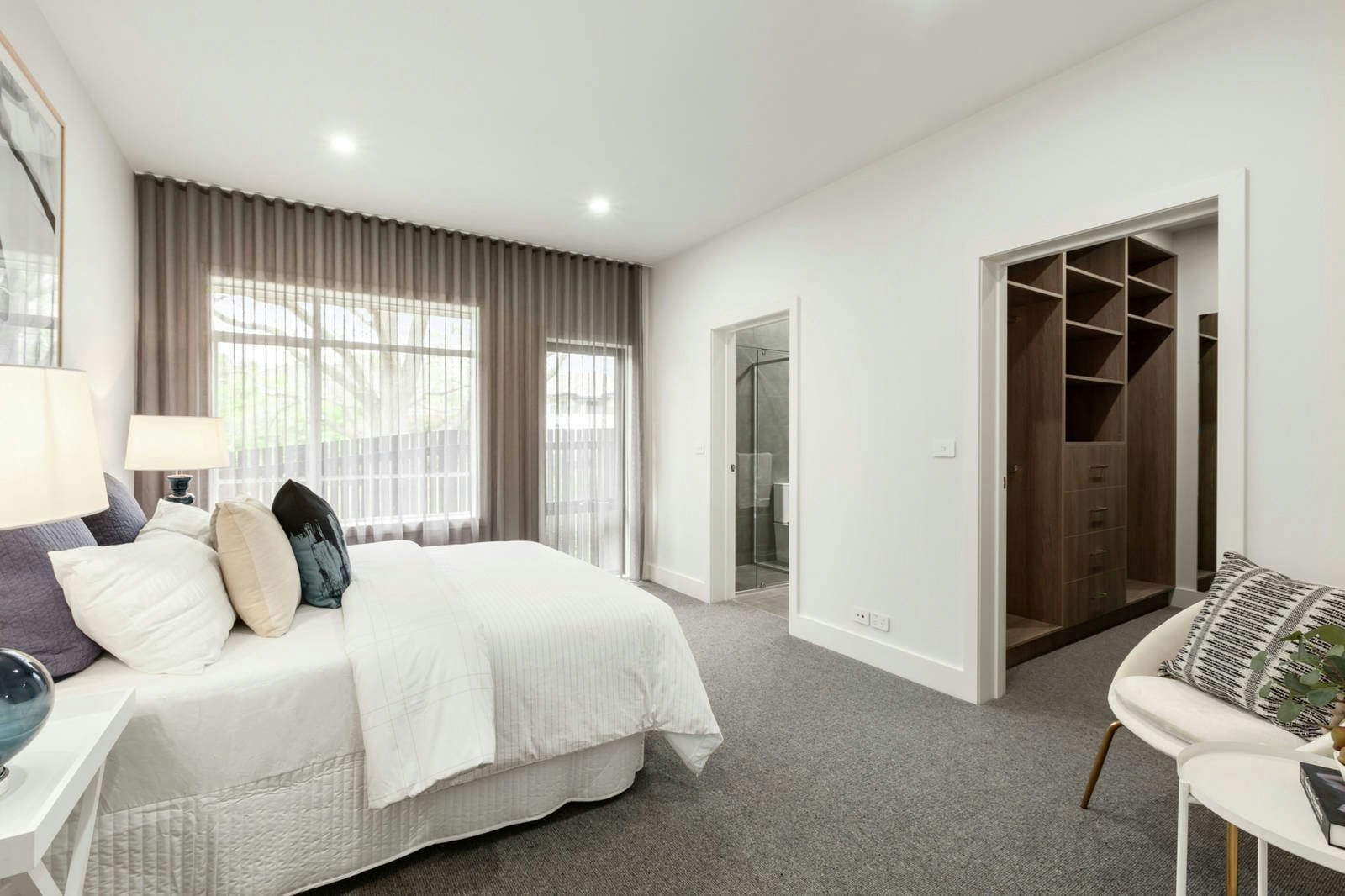 2 Camino Terrace, Malvern East, VIC