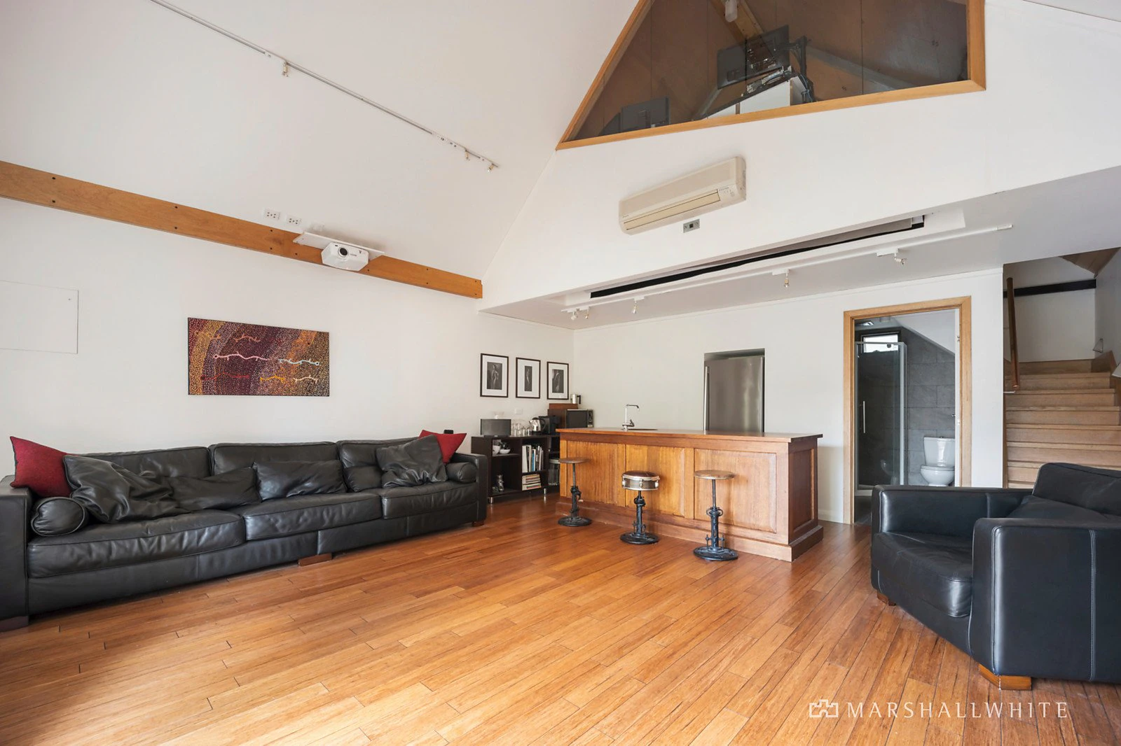 24 Douglas Street, Ashwood, VIC