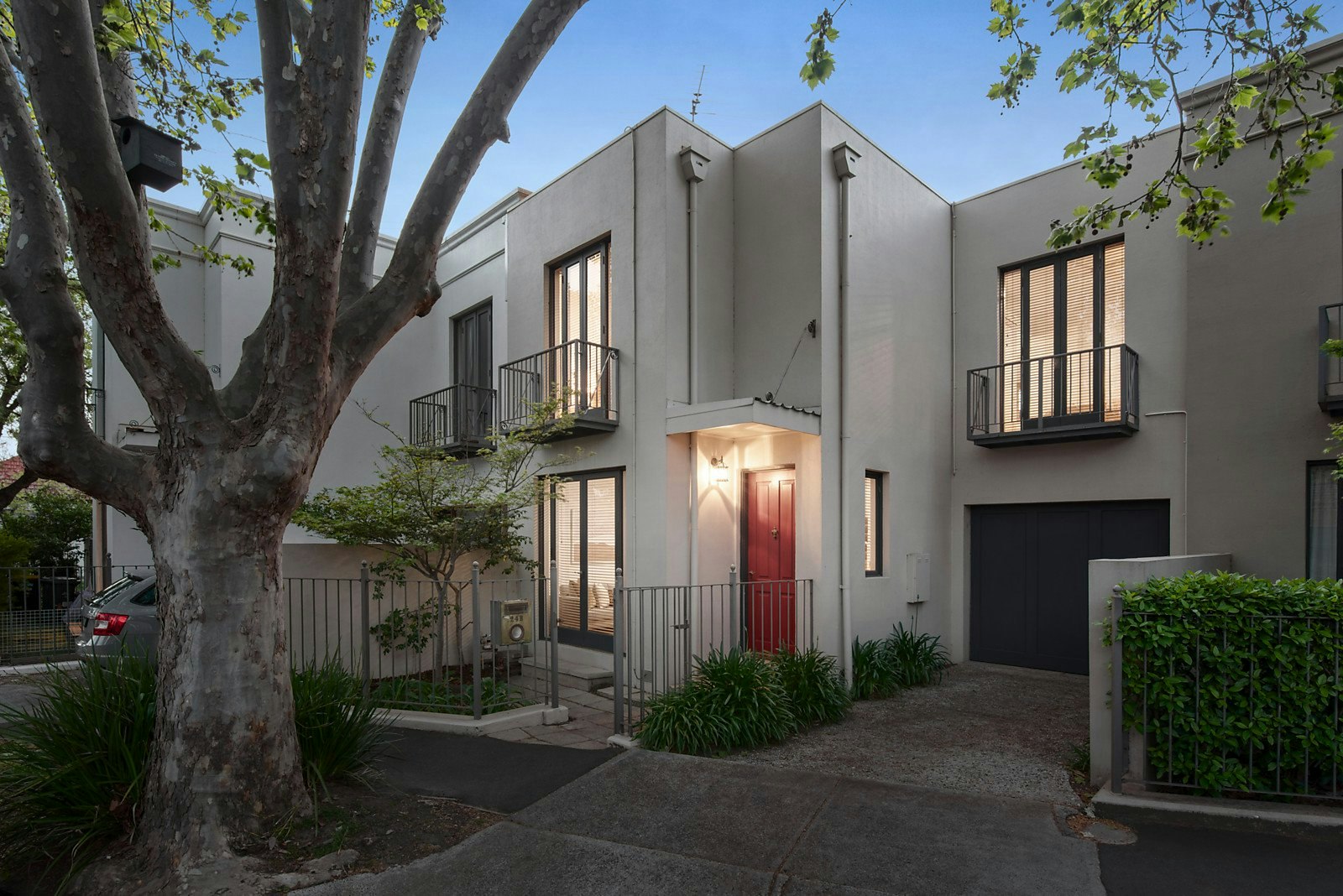 24B Foam Street, Elwood, VIC