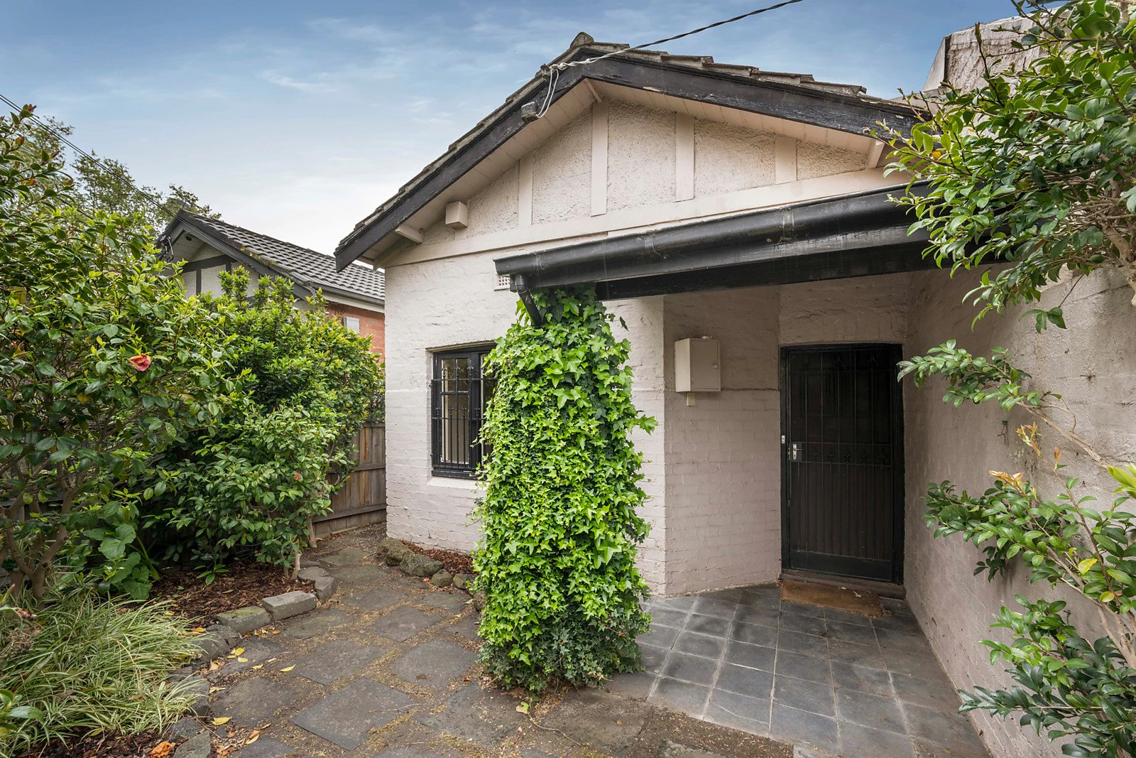 5 Bunalbo Avenue, South Yarra, VIC