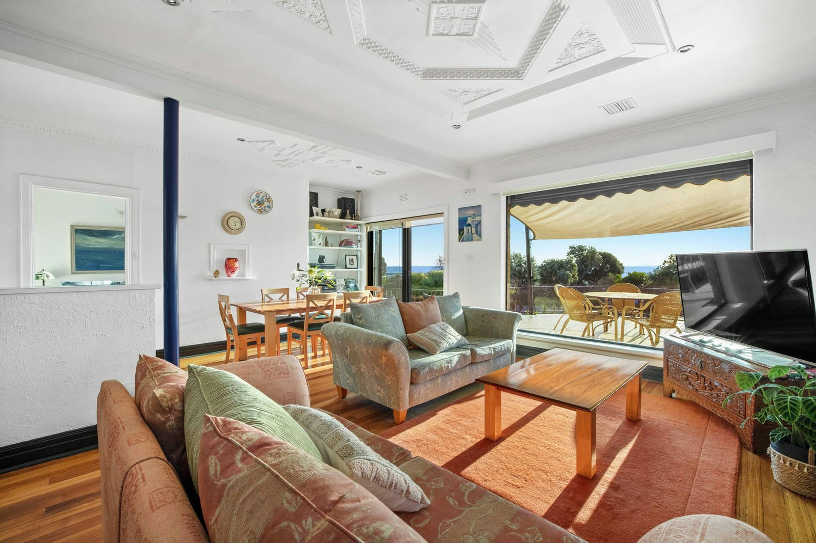 65 Beach Road, Hampton, VIC