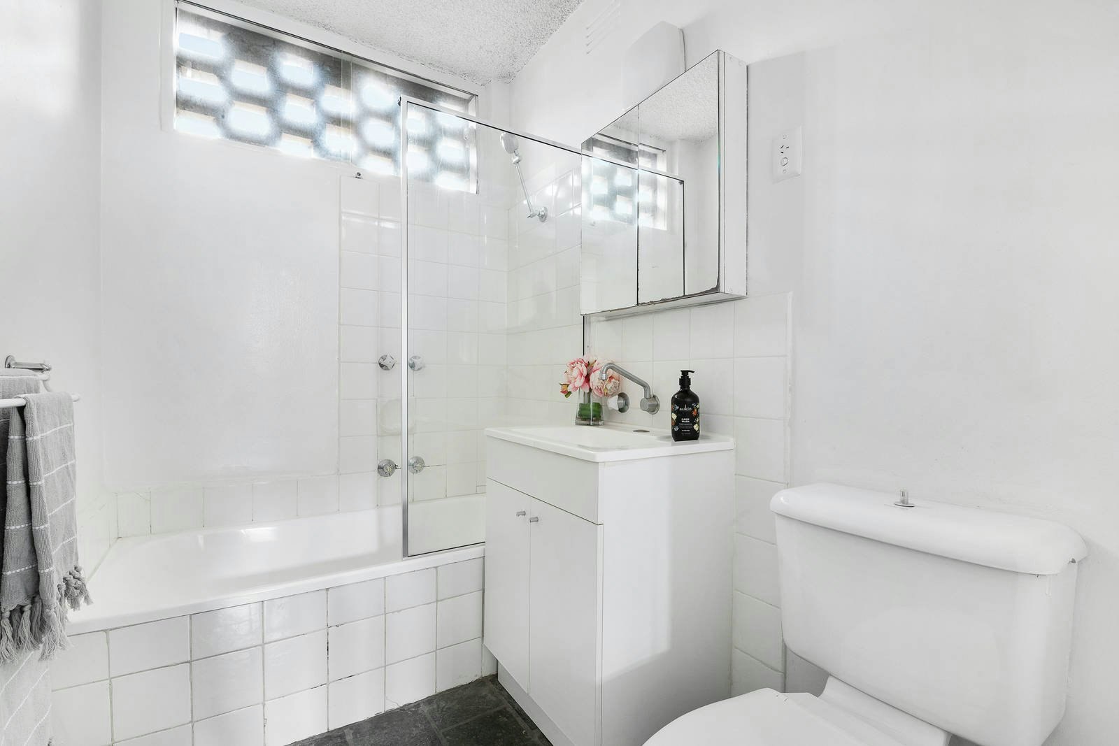 5/486 Glenferrie Road, Hawthorn, VIC