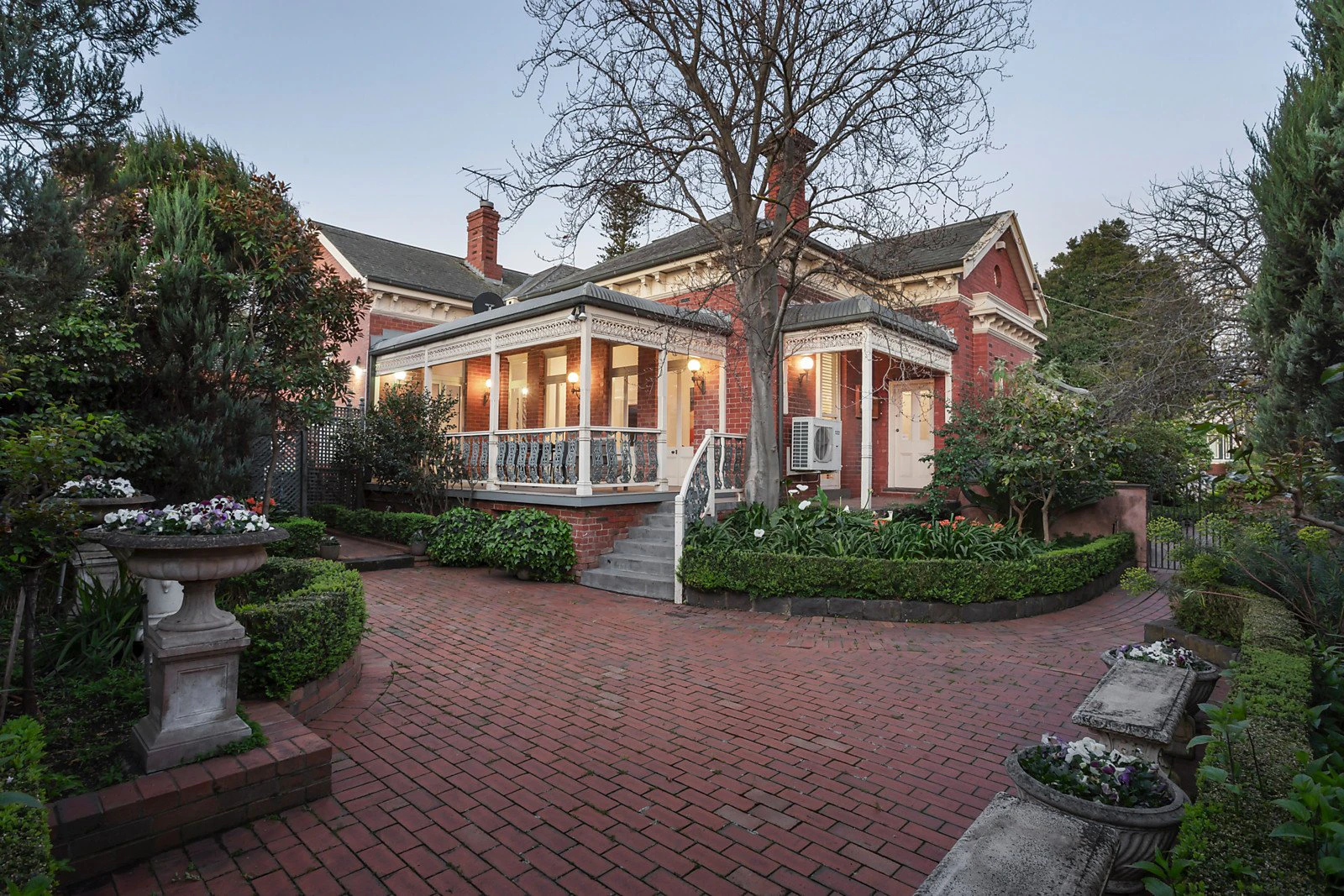 15 Broadway, Camberwell, VIC