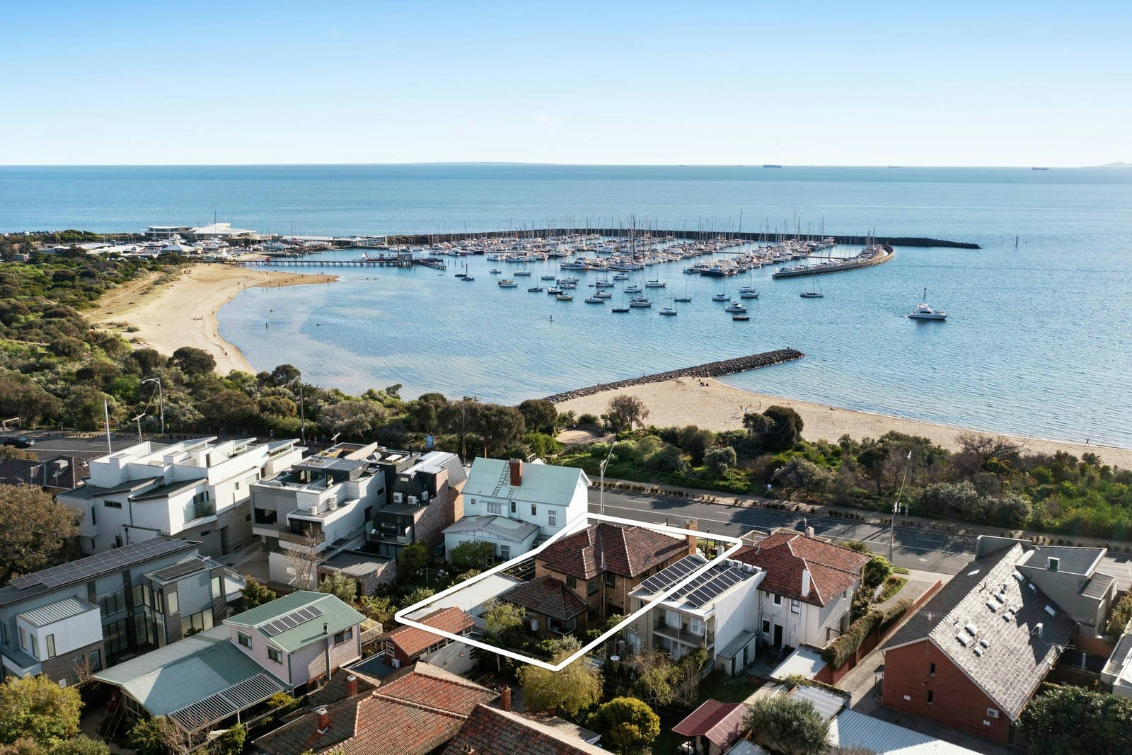 65 Beach Road, Hampton, VIC