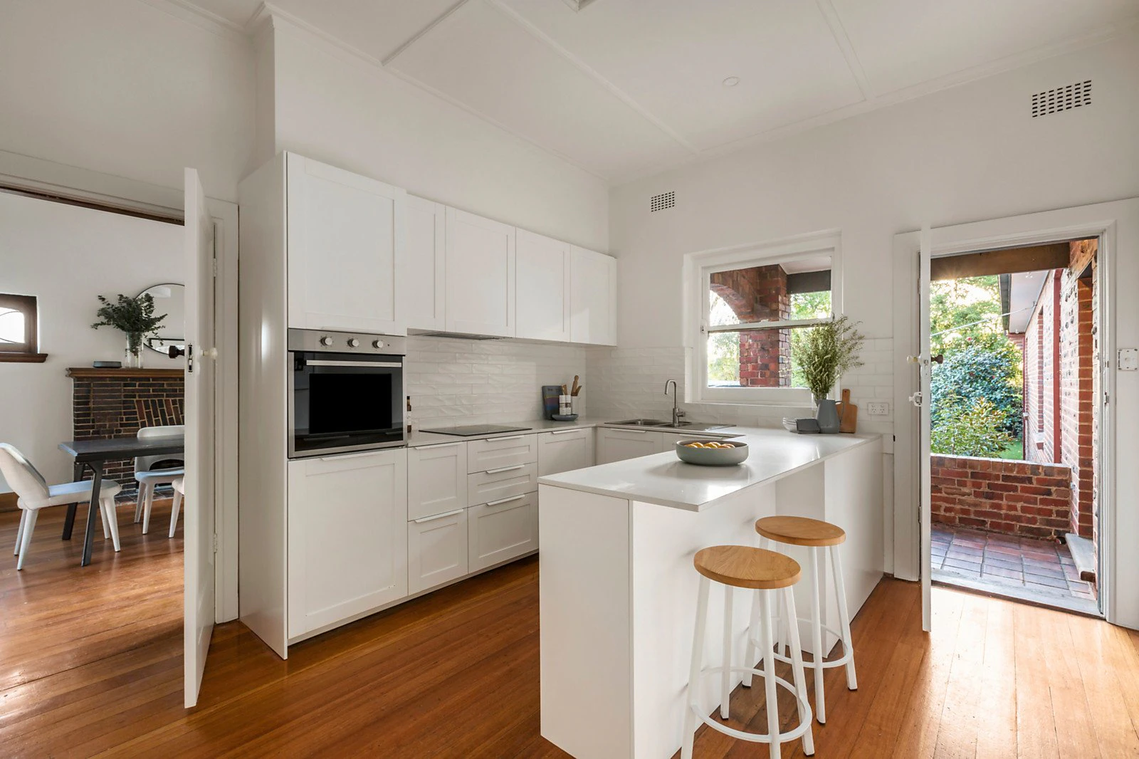 11 Howard Street, Kew, VIC