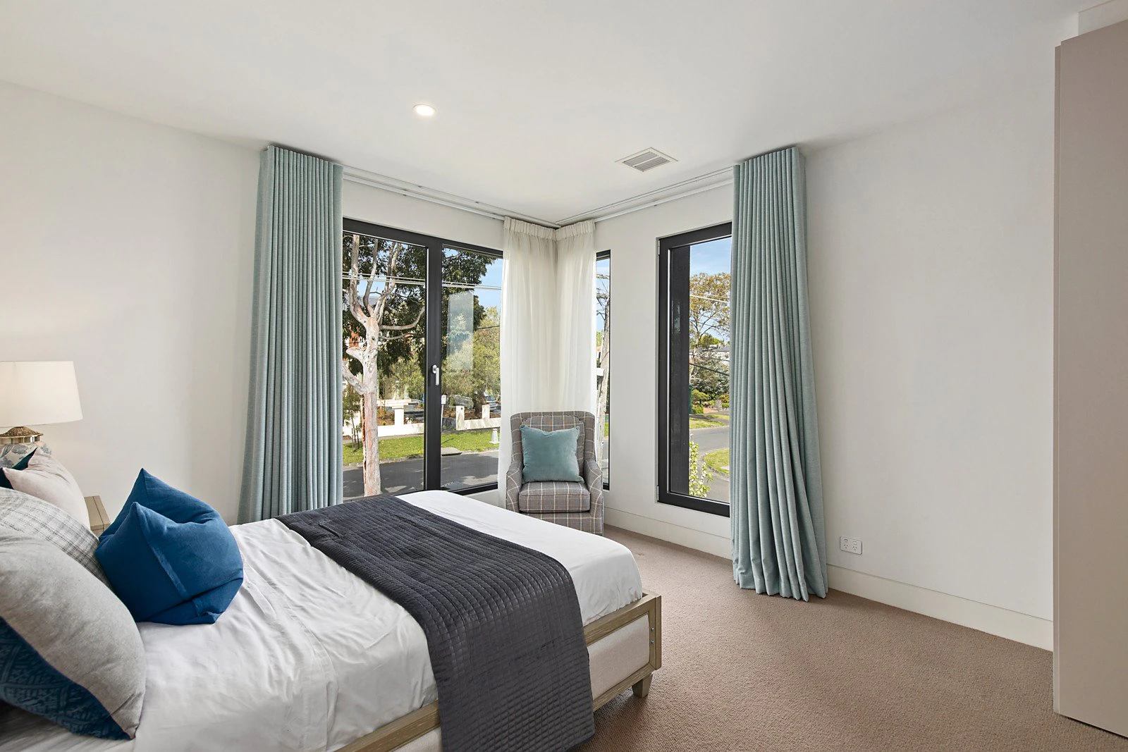 19 Davis Avenue, Camberwell, VIC