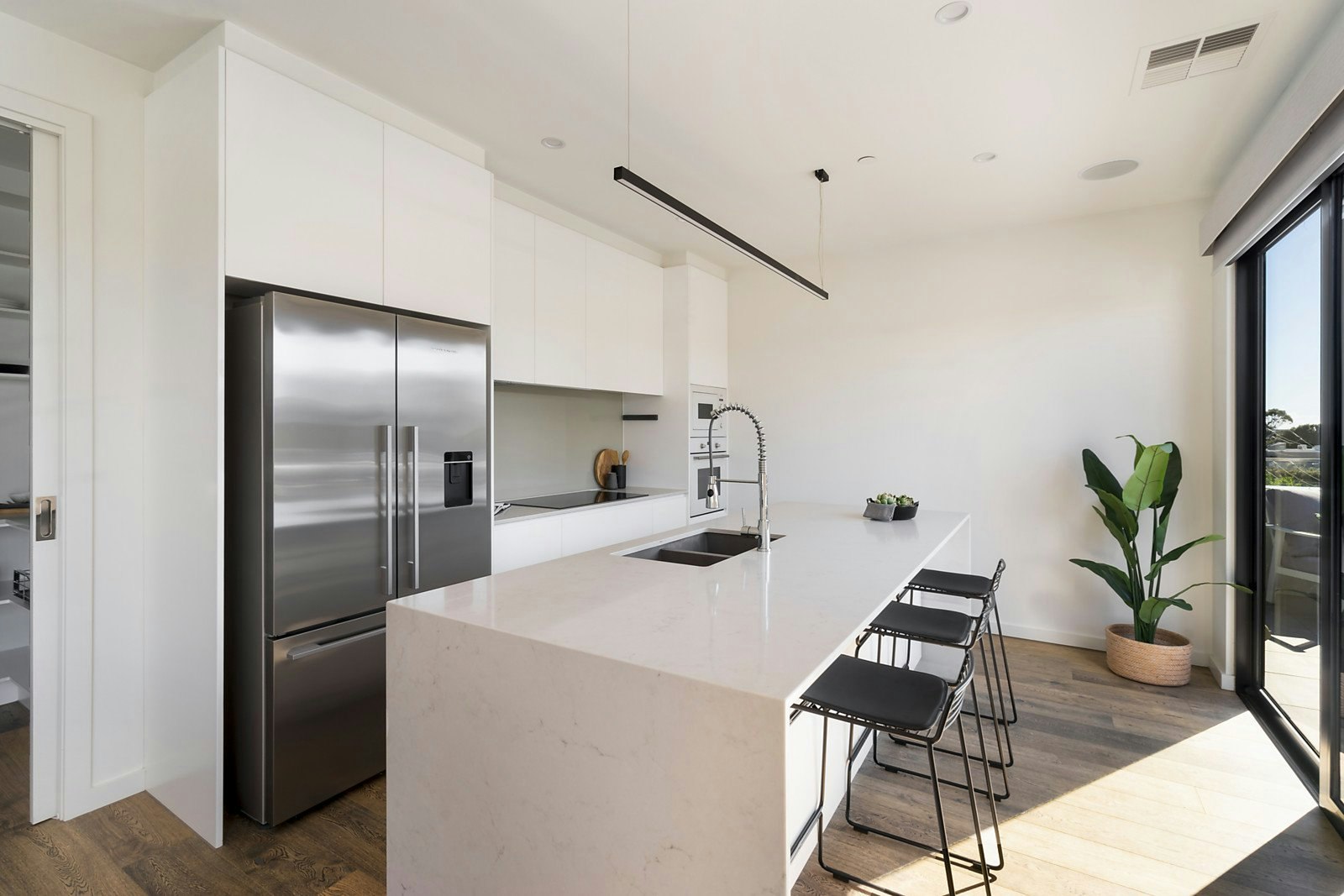 201/4 Littlewood Street, Hampton, VIC