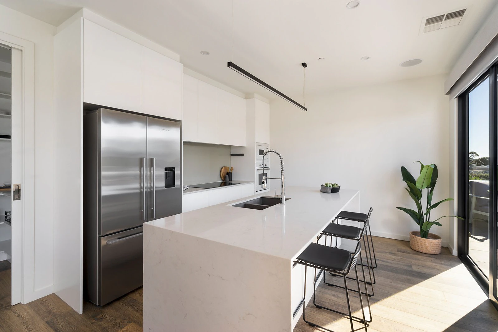 201/4 Littlewood Street, Hampton, VIC