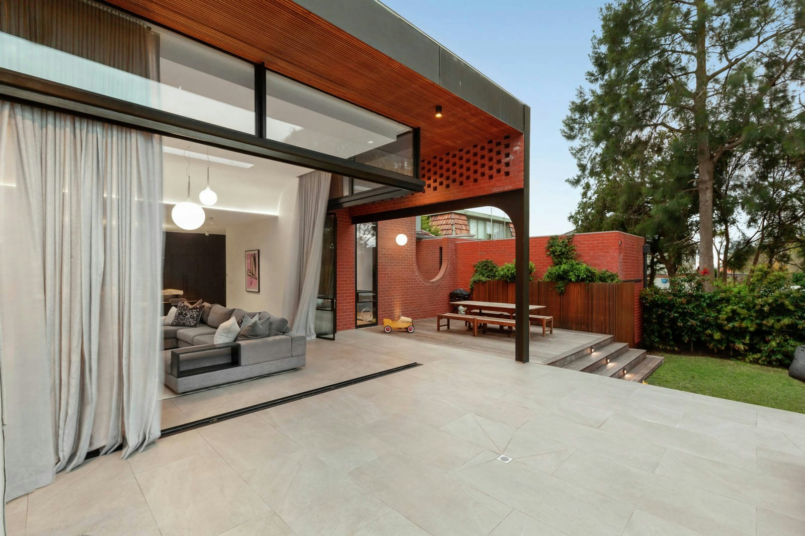 15 Walsh Street, Deepdene, VIC