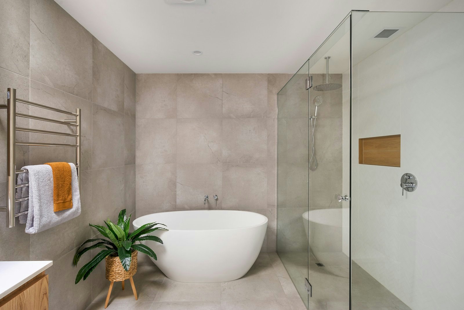 201/4 Littlewood Street, Hampton, VIC