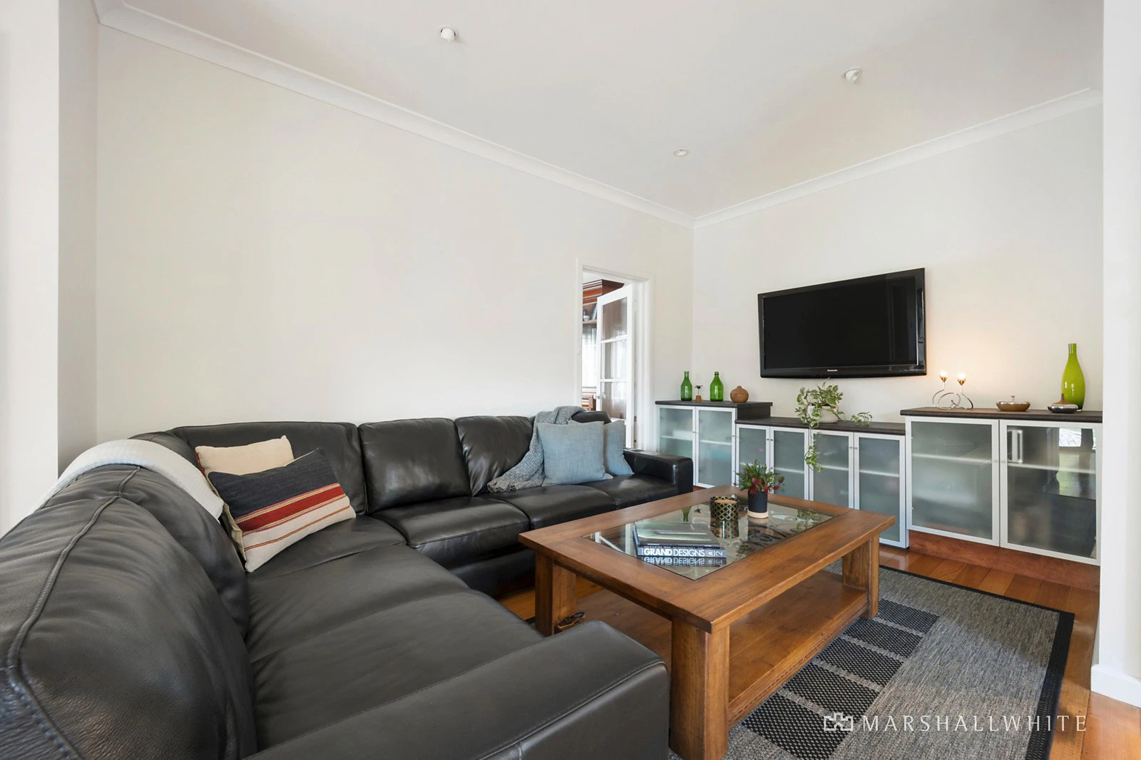 24 Douglas Street, Ashwood, VIC