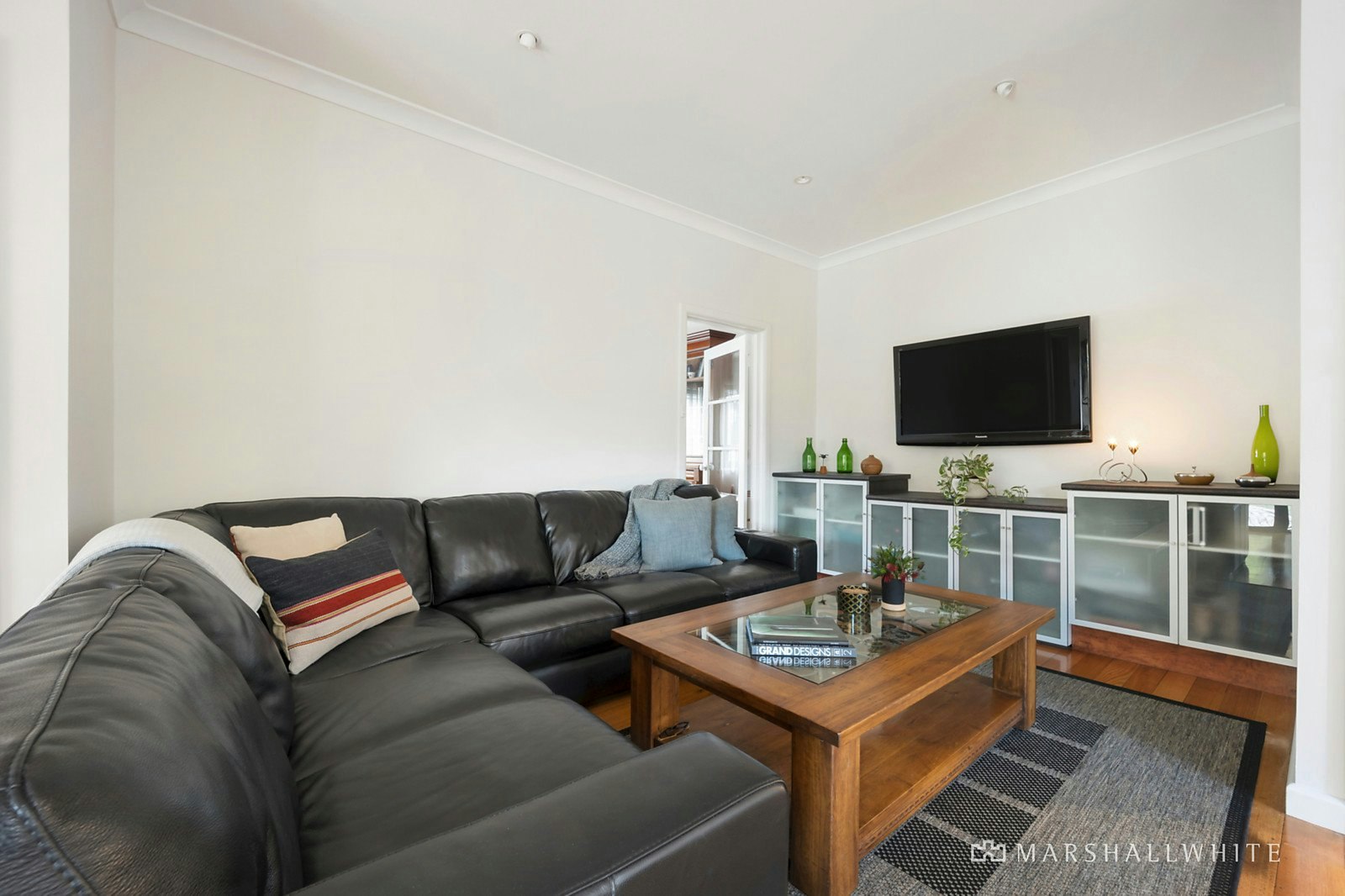 24 Douglas Street, Ashwood, VIC