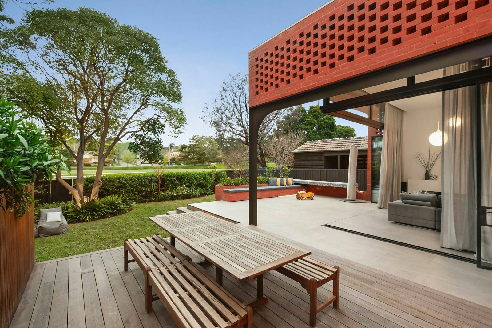 15 Walsh Street, Deepdene, VIC