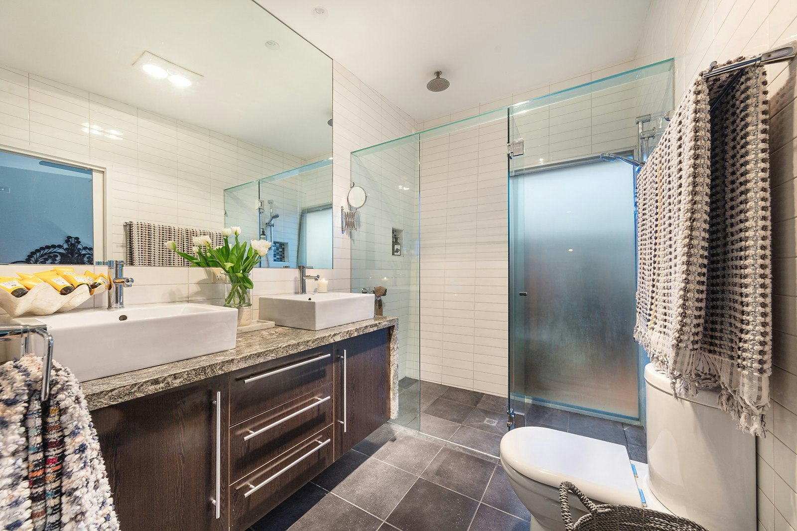 98 Blessington Street, St Kilda, VIC