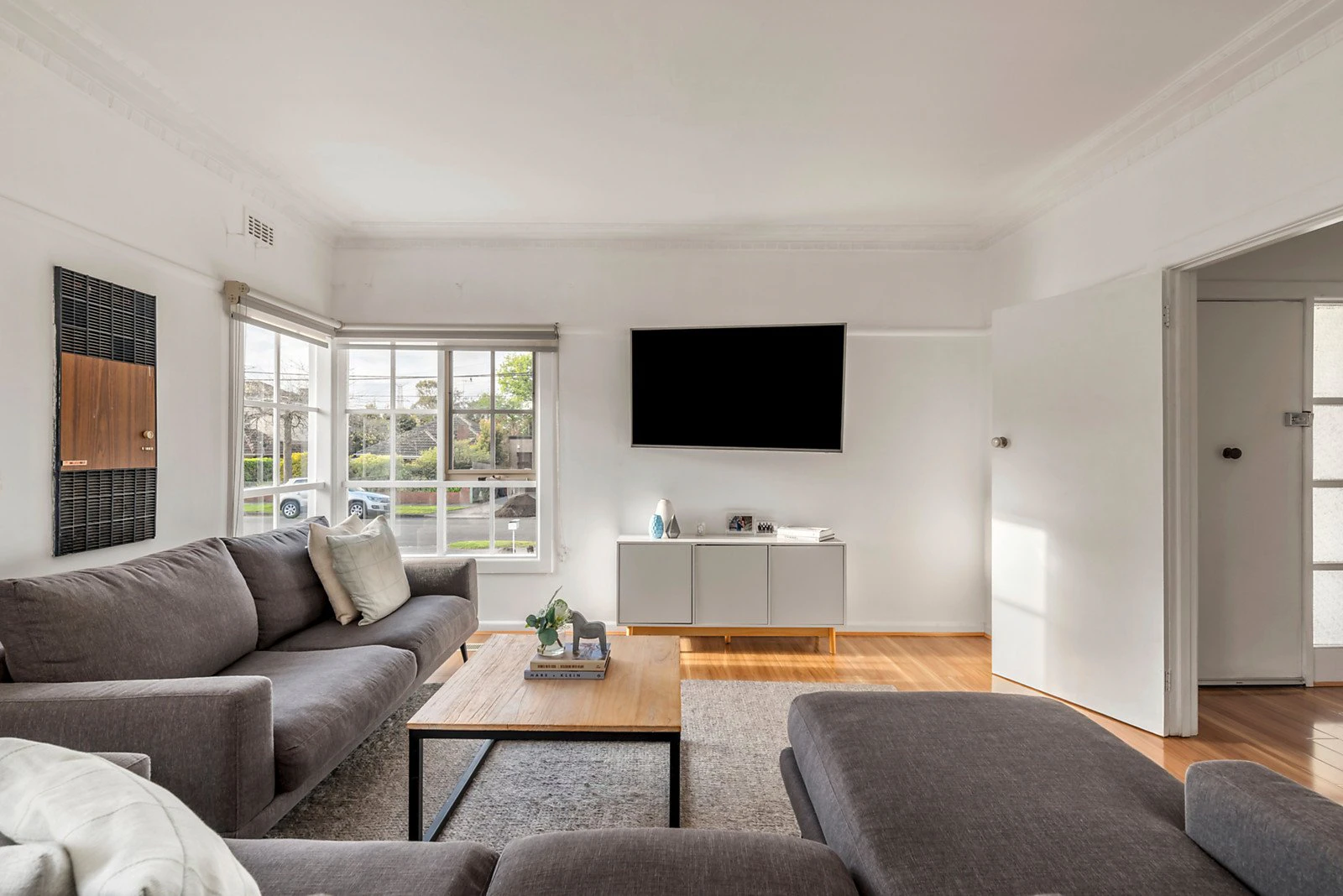 52 Abbotsford Avenue, Malvern East, VIC