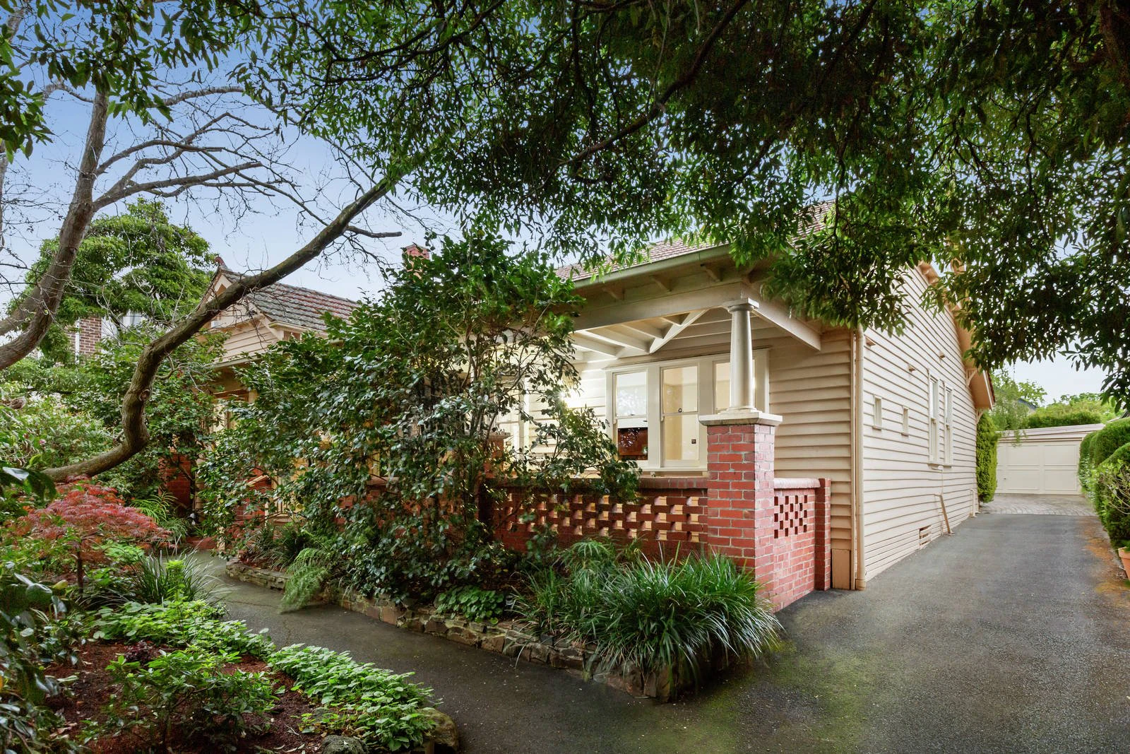 11 York Street, Surrey Hills, VIC