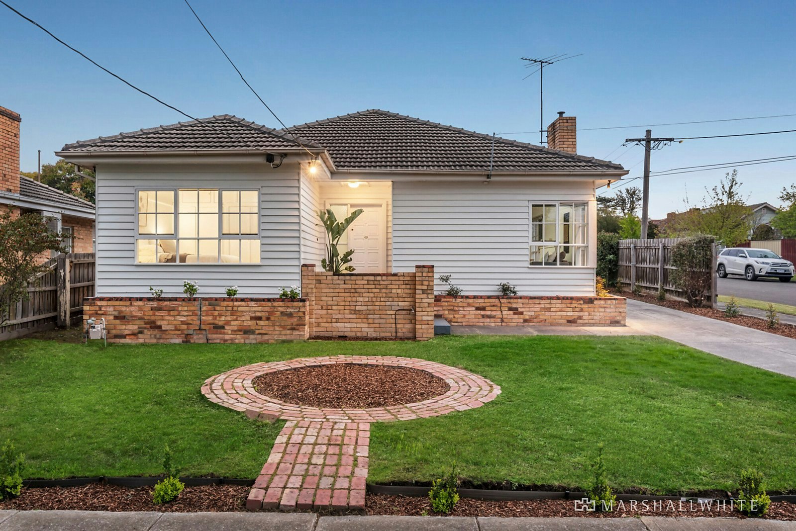 52 Abbotsford Avenue, Malvern East, VIC