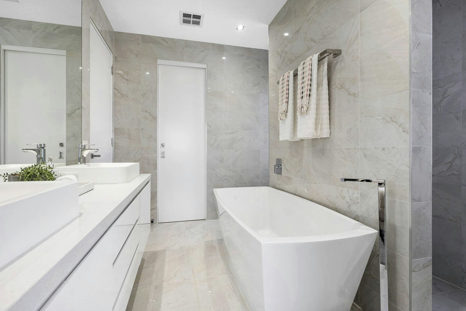 192a South Road, Brighton East, VIC