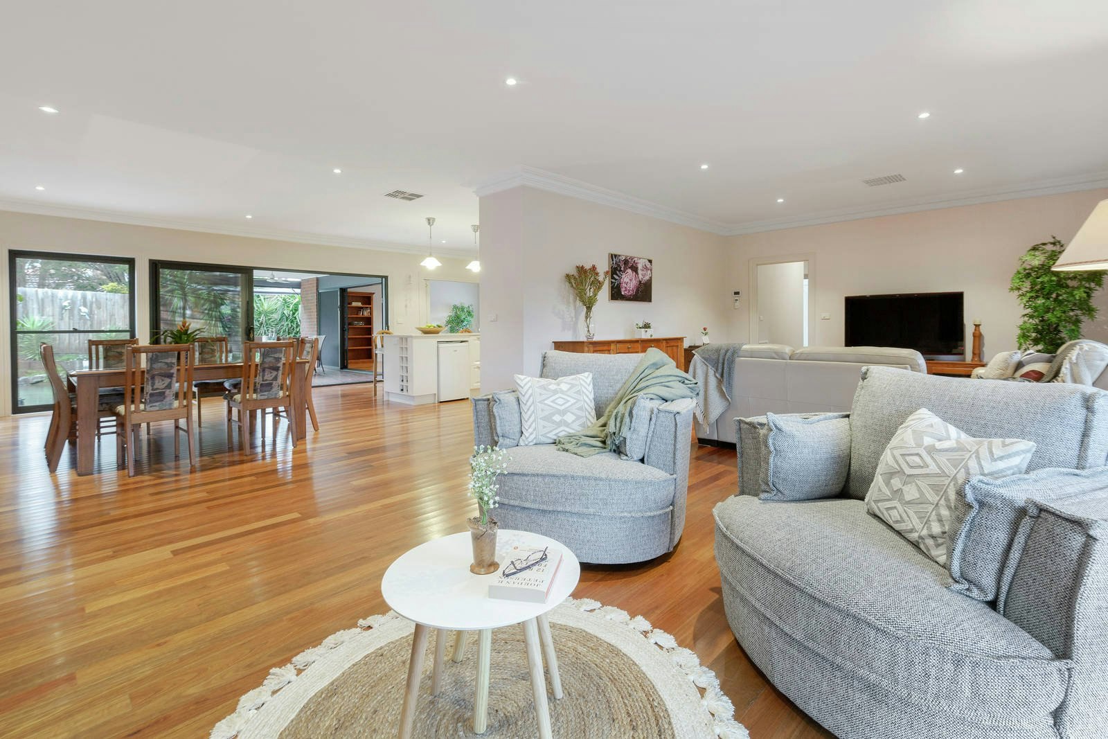 1 Quinton Court, Mount Eliza, VIC