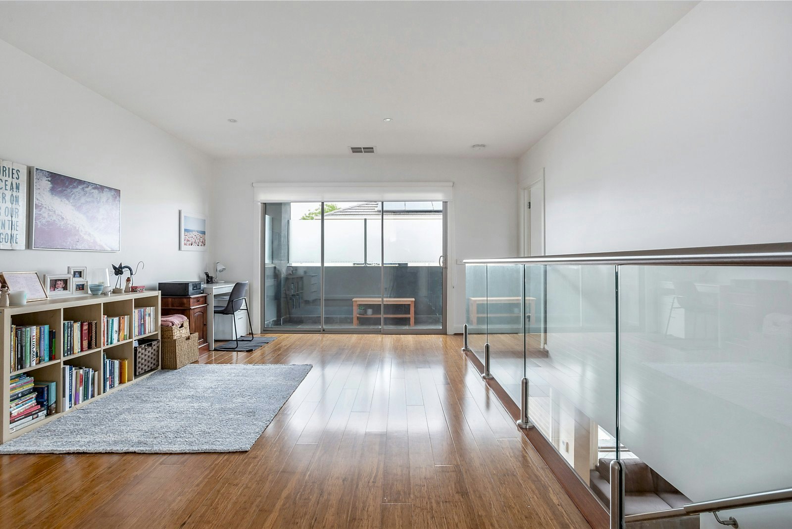 2/10 Darcy Street, Mornington, VIC