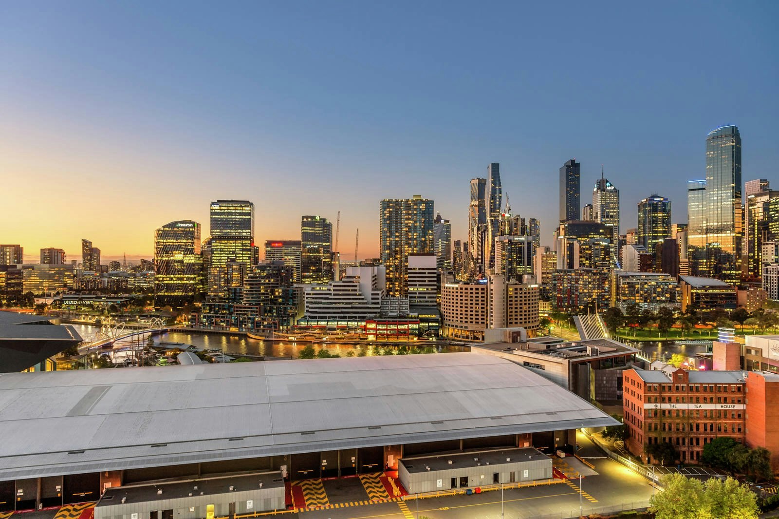 207/79 Whiteman Street, Southbank, VIC