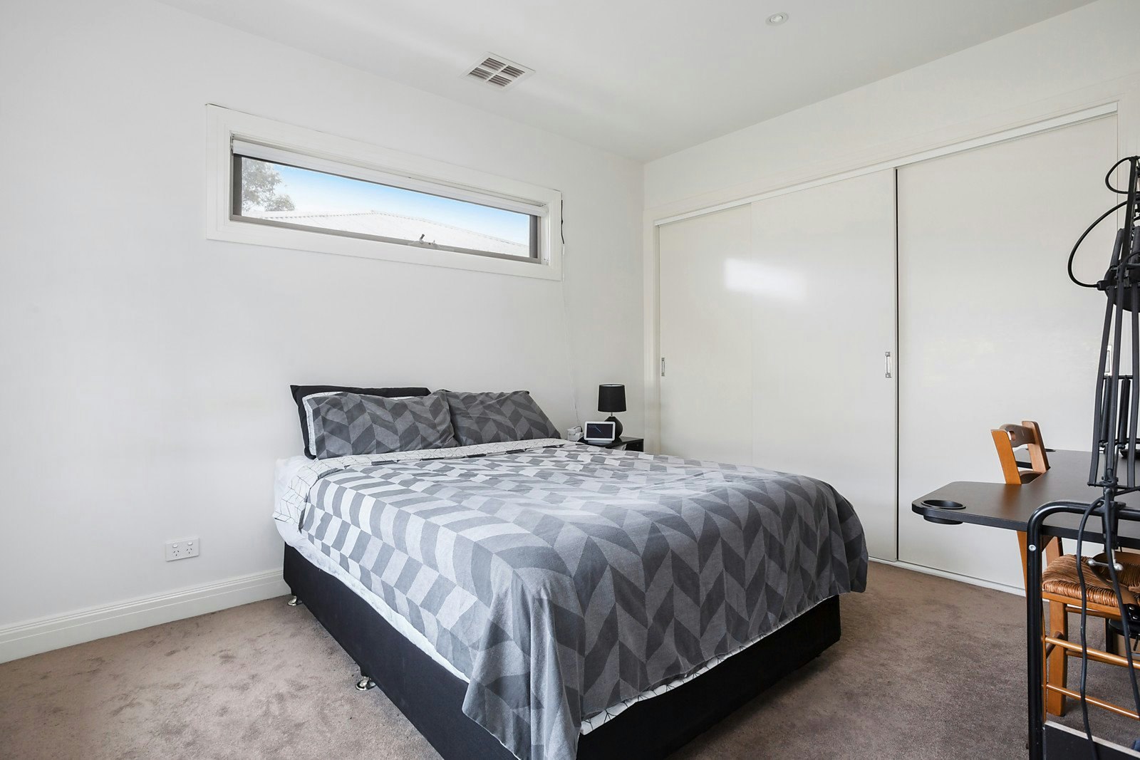 2/10 Darcy Street, Mornington, VIC