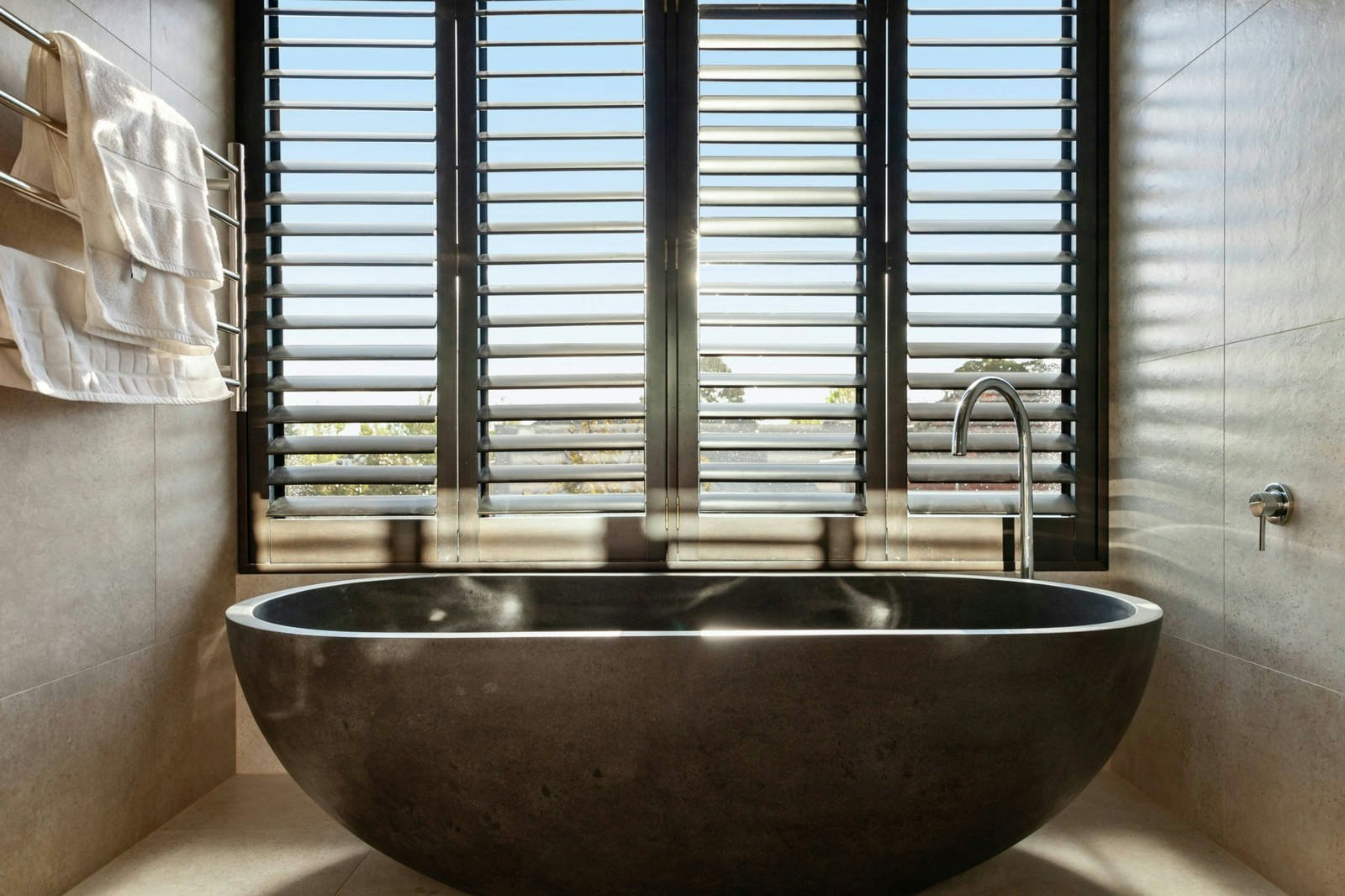 2/12 Millicent Avenue, Toorak, VIC