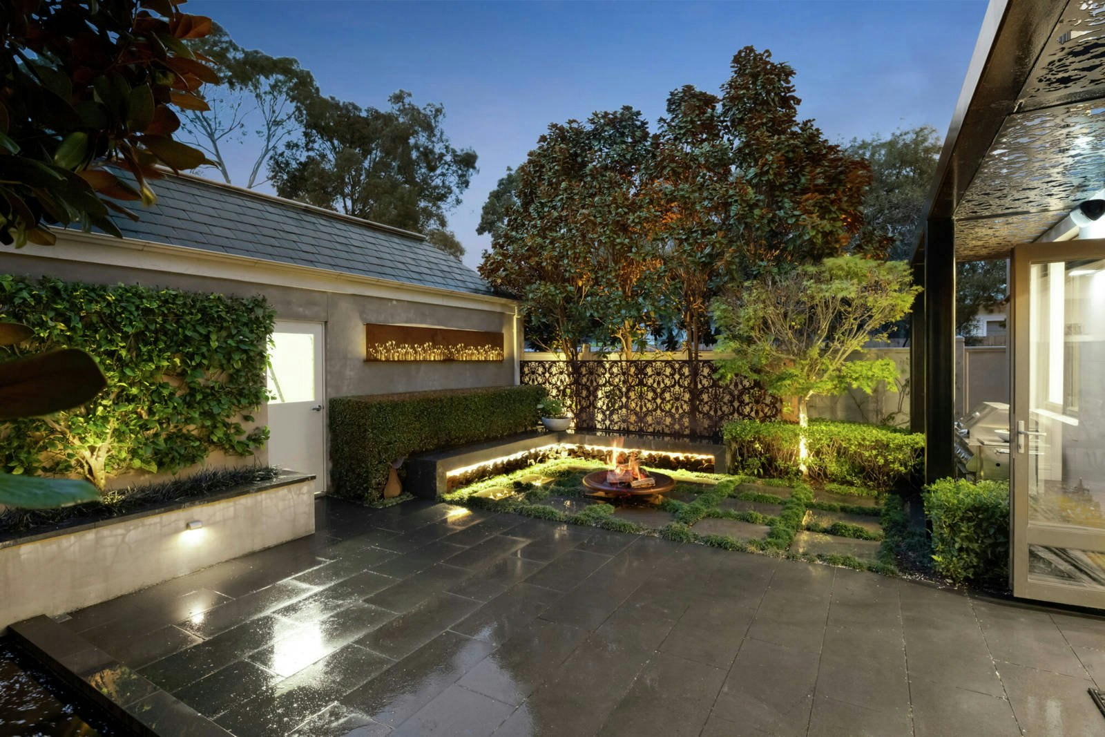 24 Parslow Street, Malvern, VIC