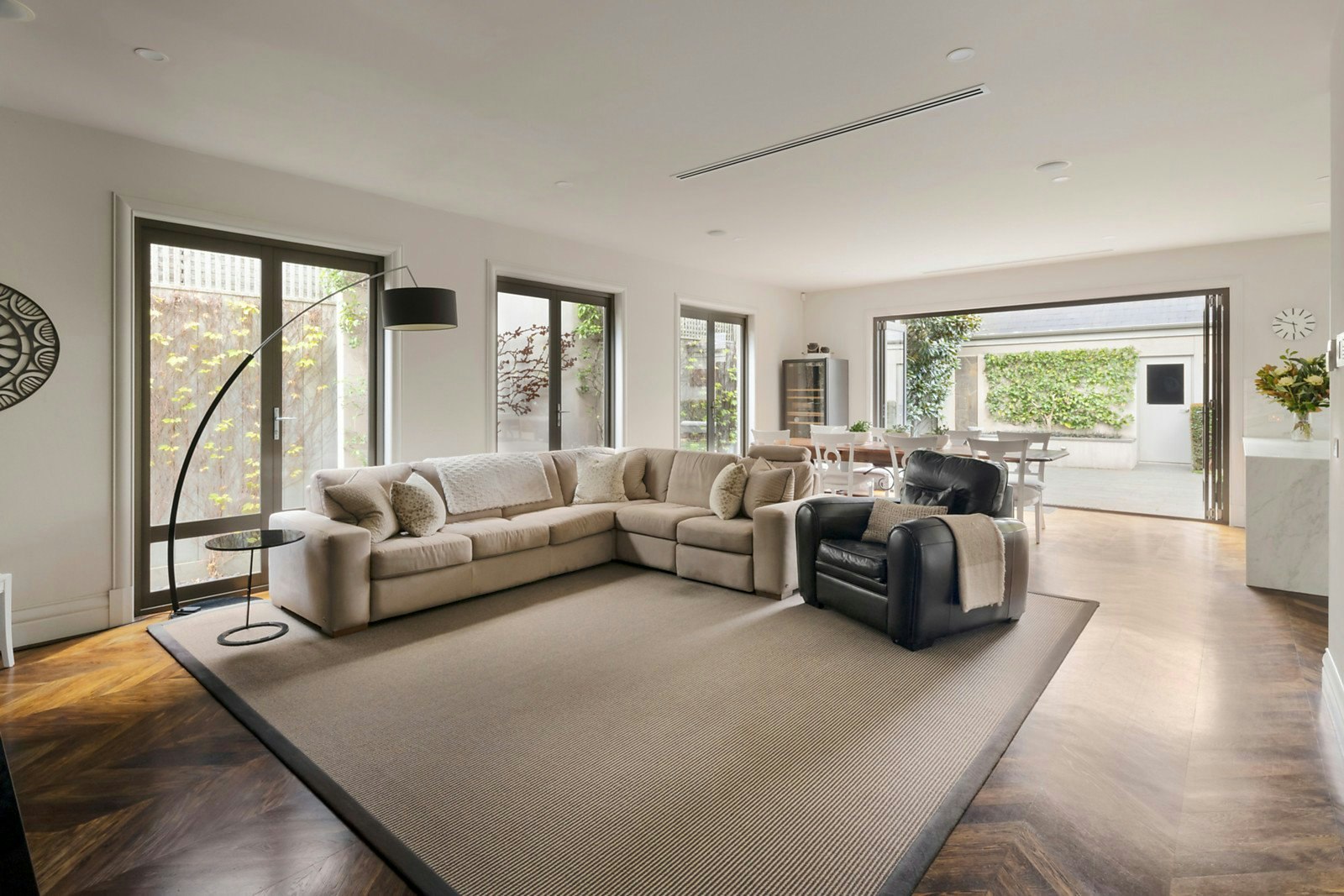 24 Parslow Street, Malvern, VIC