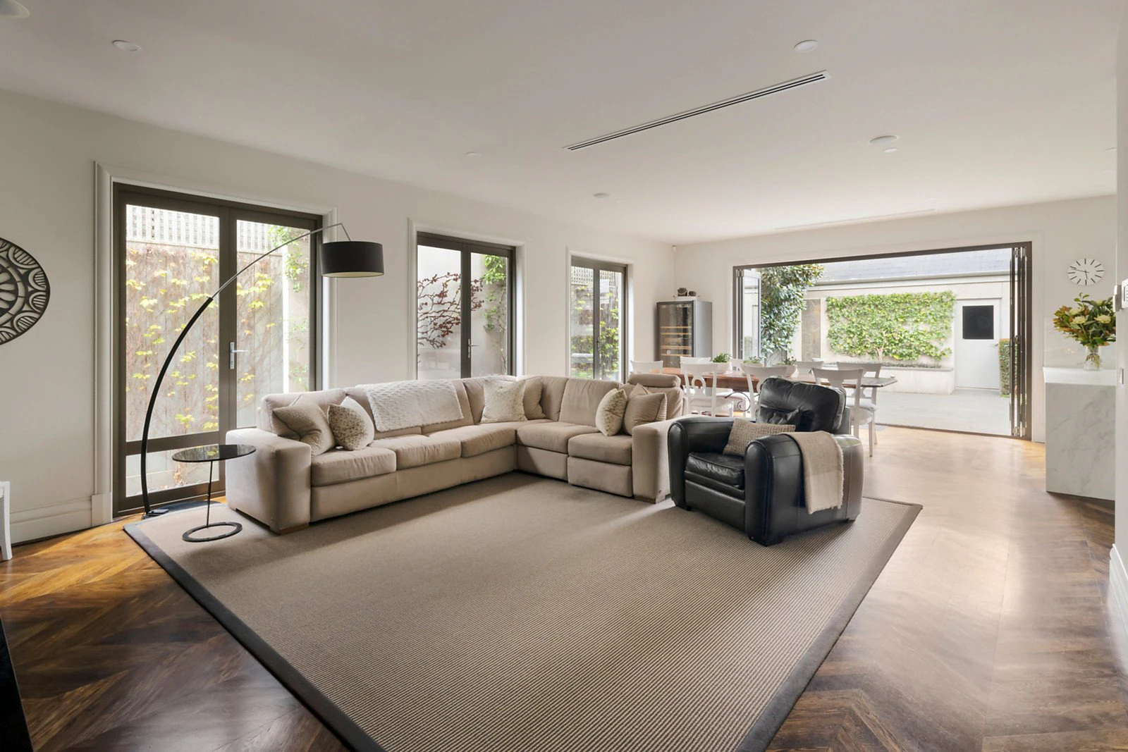 24 Parslow Street, Malvern, VIC