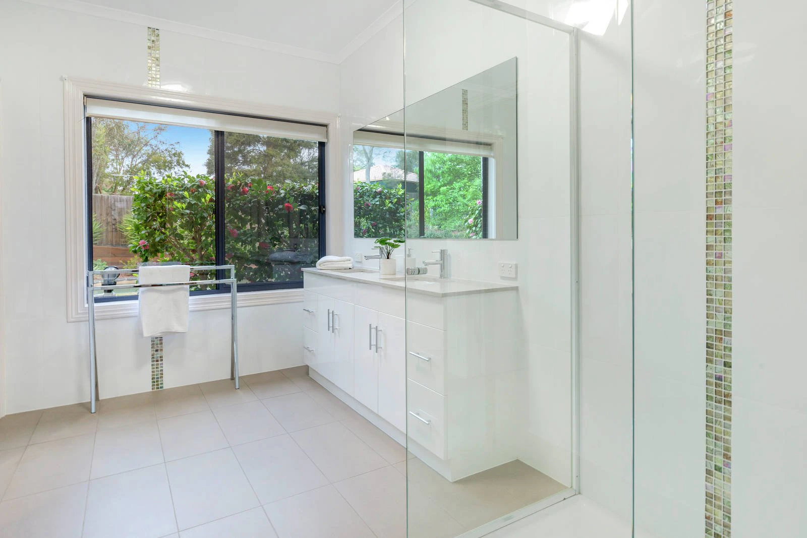 1 Quinton Court, Mount Eliza, VIC