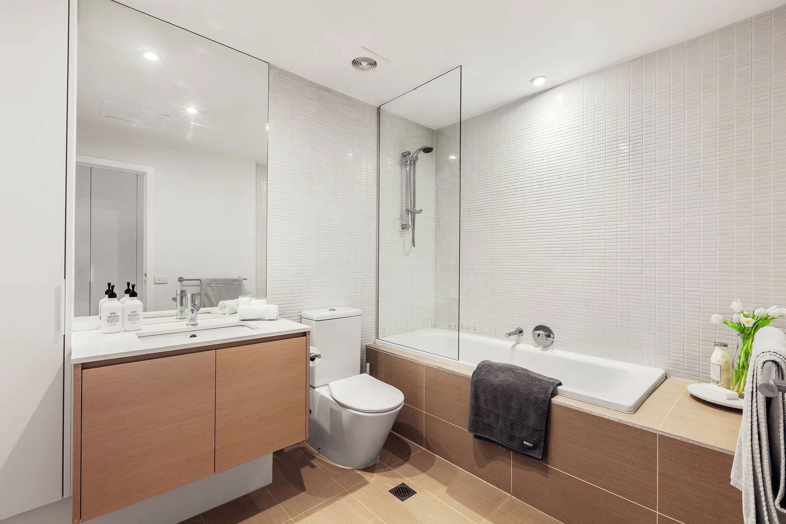302/13-15 Grattan Street, Prahran, VIC